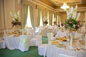 Оформление зала на свадьбу цветами фото и цены 