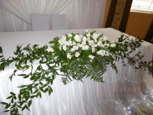 Украшение свадьбы композицией из живых цветов недорого цены 
