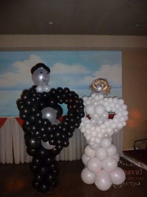 Украшение на свадьбу фигурами из шаров фото