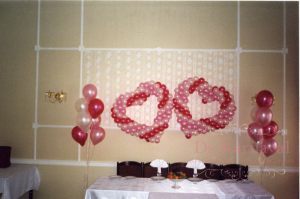 Декор на свадьбу сердцами из шаров недорого цены 