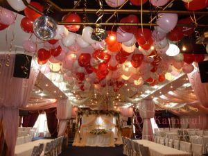 Оформление свадеб зала шарами фото