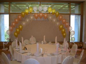Декор свадеб зала шарами фото